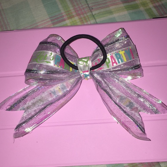Softball/Cheer Bows!! - Picture 2 of 2